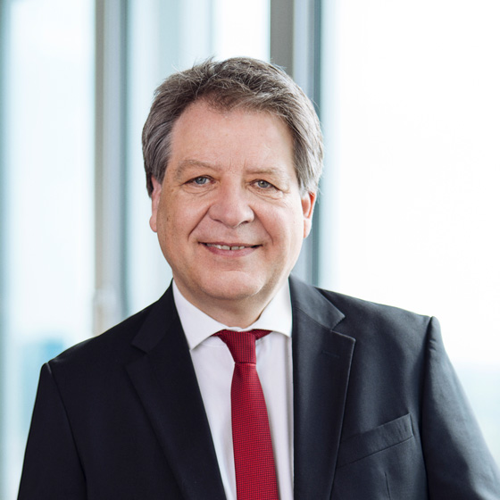 Dr. Frank Wellh&ouml;fer, Member of the Board of Management MEAG MUNICH ERGO AssetManagement GmbH and MEAG MUNICH ERGO Kapitalanlagegesellschaft mbH